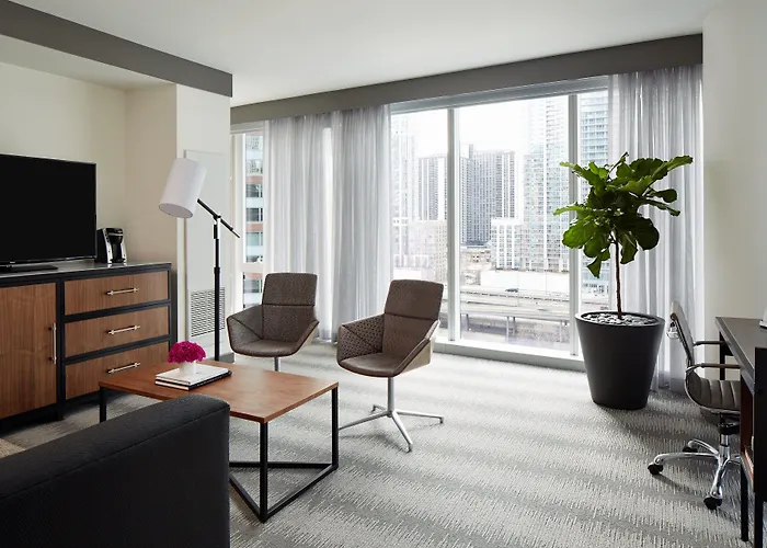 Loews 4* Chicago