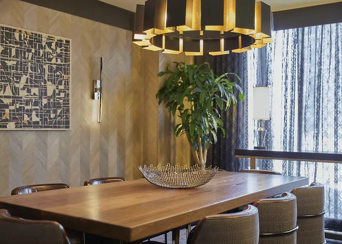 Loews Hotel 4*