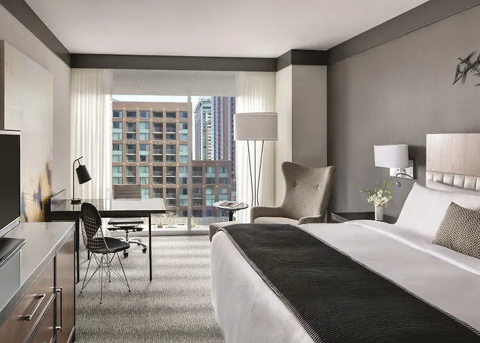 Loews Hotel 4*