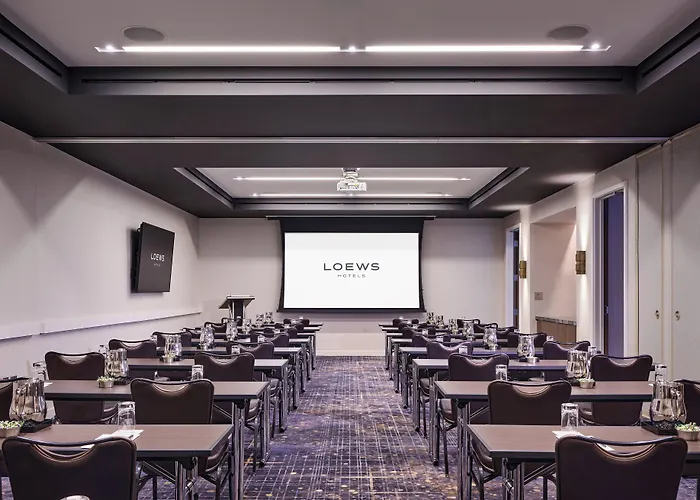 Loews Hotel 4*